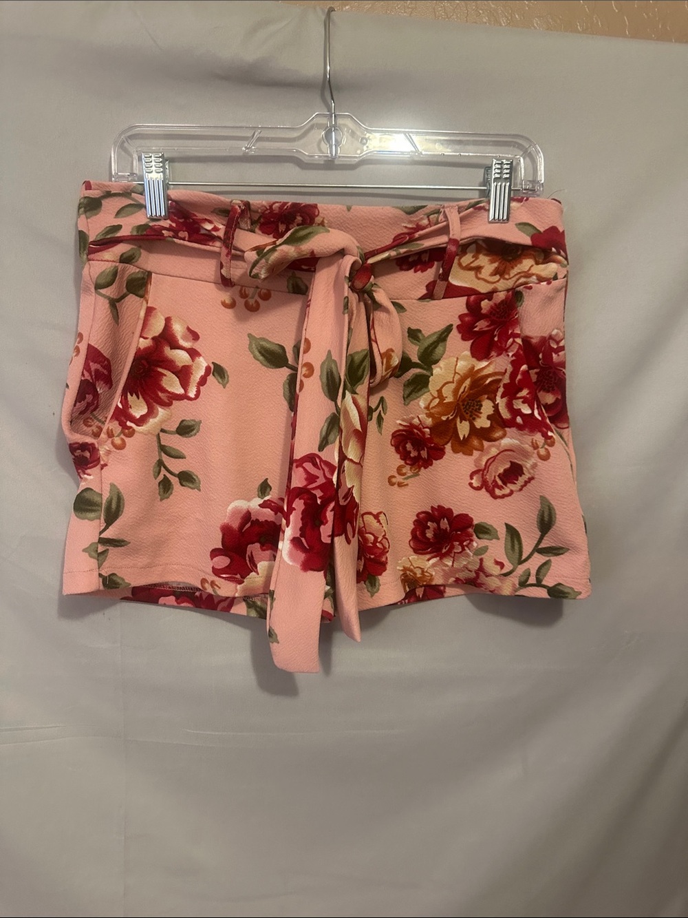 Source Unknown Pink Floral Tie-Waist Bermuda Shorts